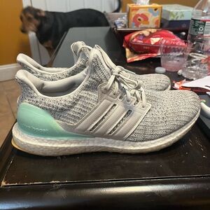 Adidas Gray and Mint Running Shoes